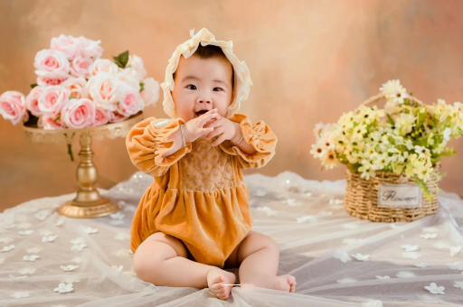 梅河口11个月宝宝会什么